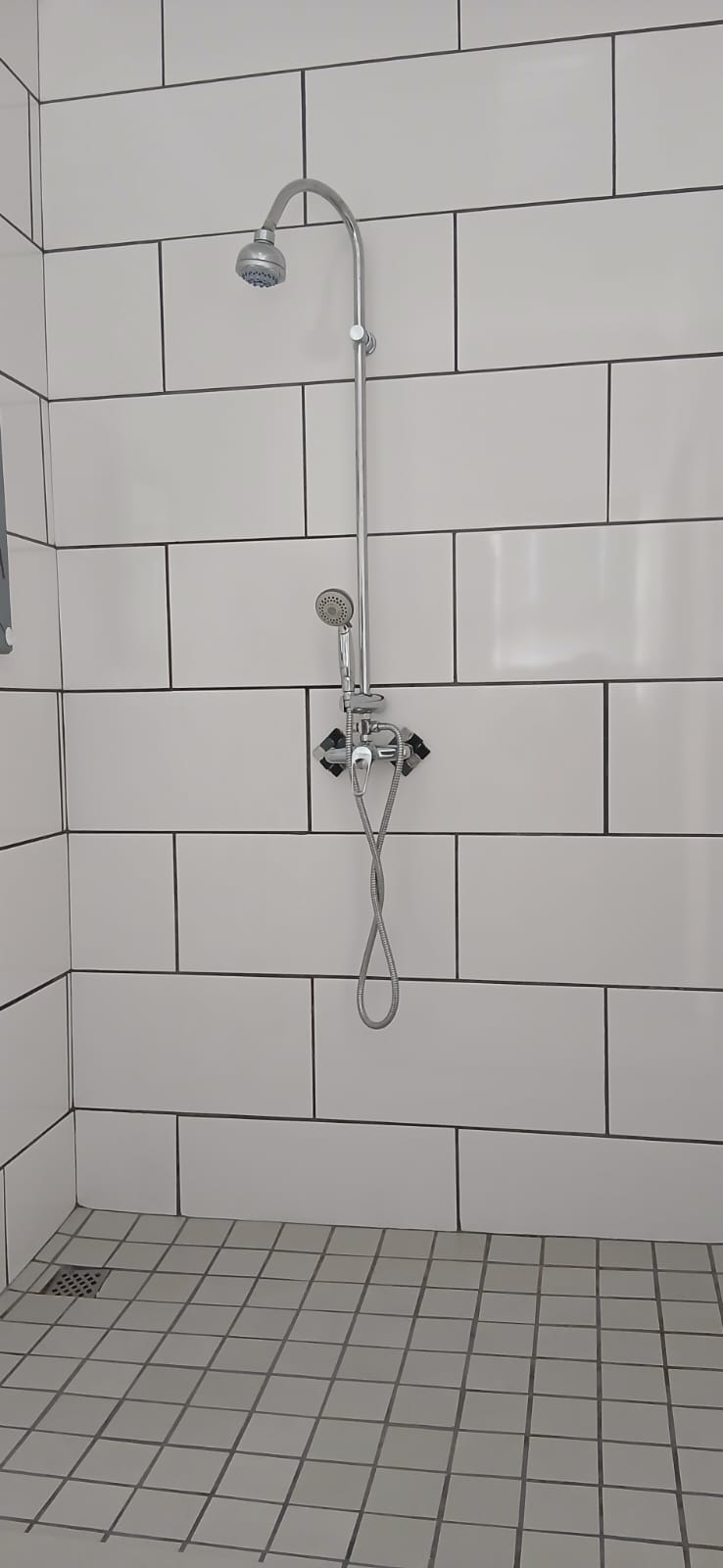 To Let 4 Bedroom Property for Rent in Hopefield Western Cape